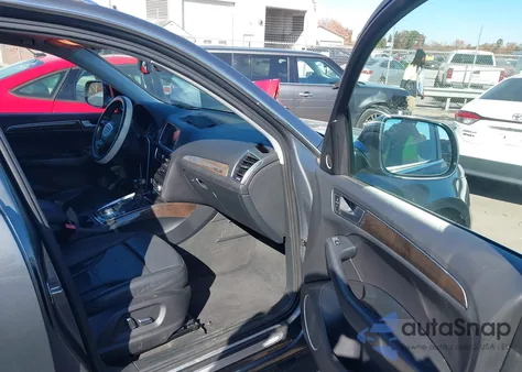 2014 Audi Q5 2.0T Premium z USA, uszkodzony, nr VIN WA1LFAFP4EA113774